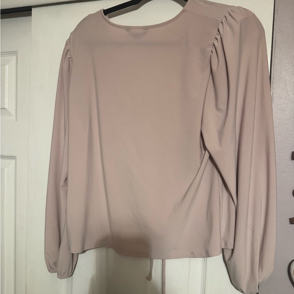 Express ruched top - Picture 3 of 3